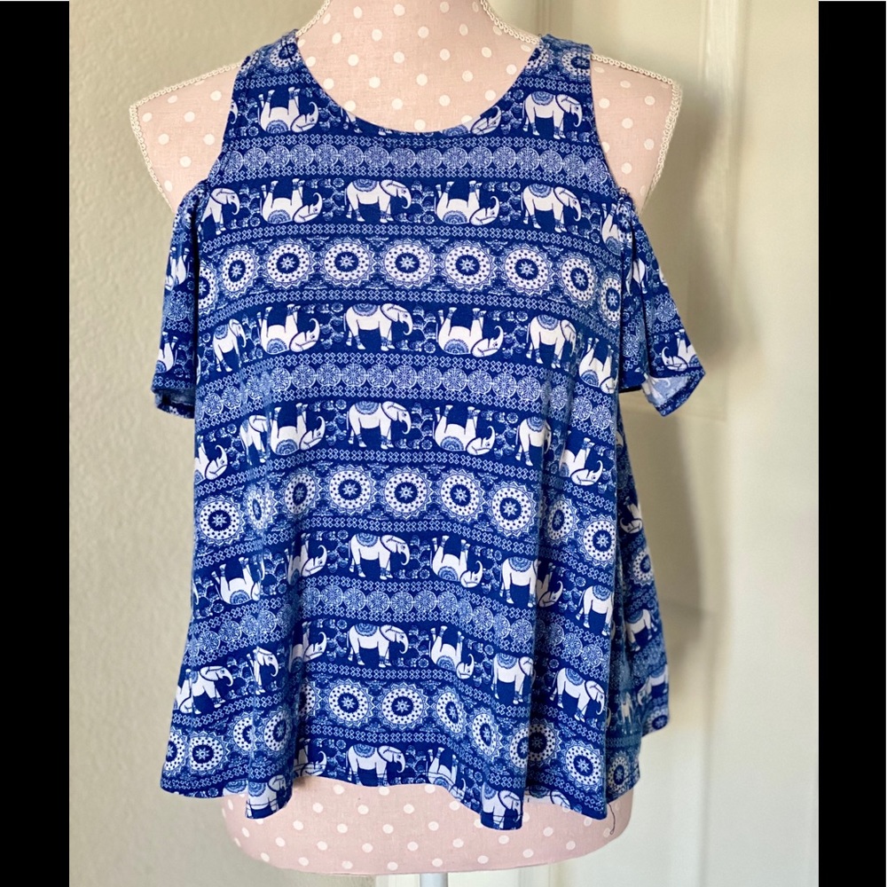 SOLD Off-shoulder blouse